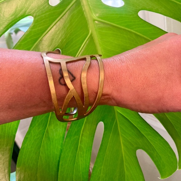 Heart Boho Cuff 💛 - Picture 4 of 5